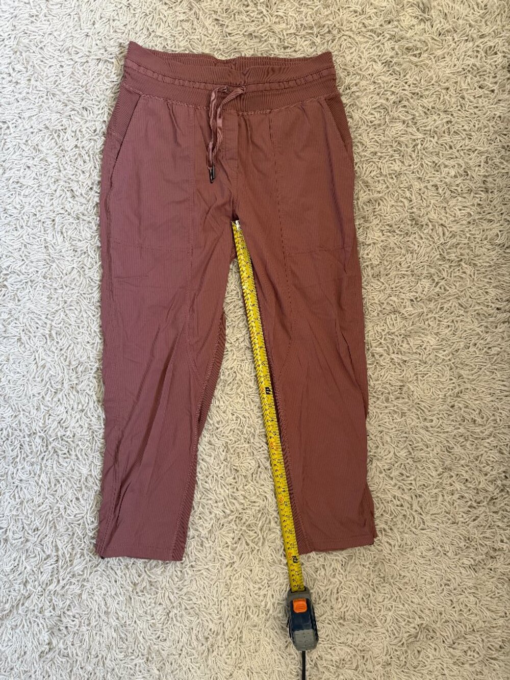 Lululemon Dance Studio Relaxed-Fit Mid-Rise Cropped Pant - Size 6 - Rose